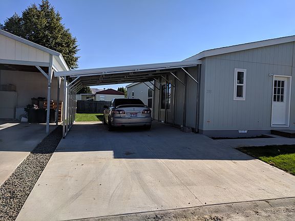 3rd image of 755 Independence Ln #15