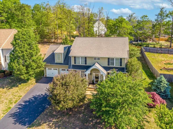 5177 Arrowhead Trl, Salem, VA 24153