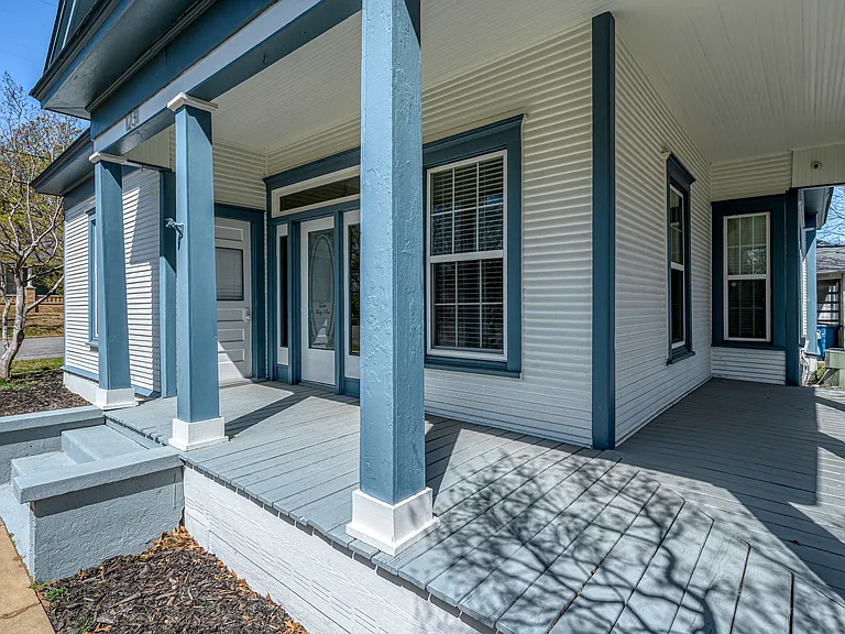 1231 W Main St — Photo 12