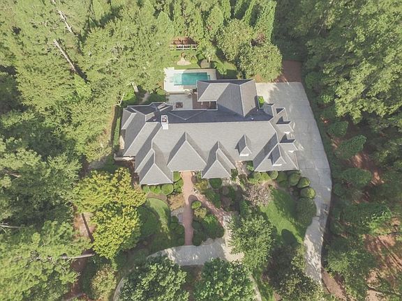 2nd image of 312 Magnolia Lake Ct