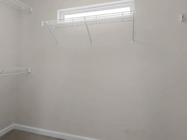 149 Tahoe Dr — Photo 32