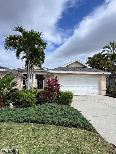4317 Avian Ave Photo 1