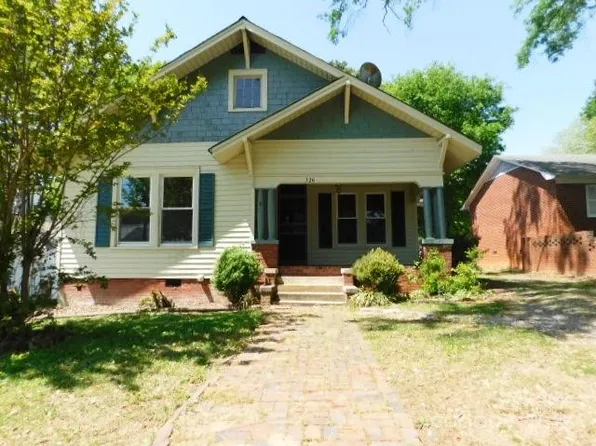 326 S Cedar St, Lincolnton, NC 28092