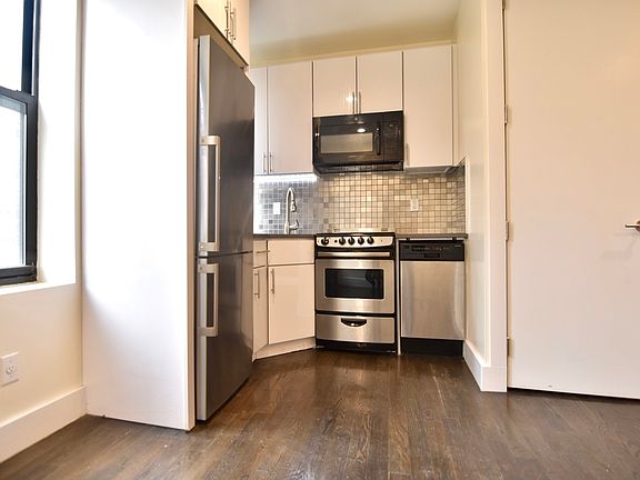 3rd image of 150 W 140th St #3BB