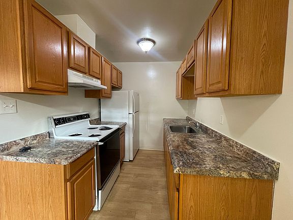 4th image of 349 Richmond Ave APT 2