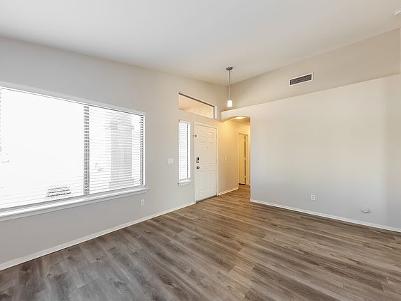 4th image of 7807 W Solano Dr N