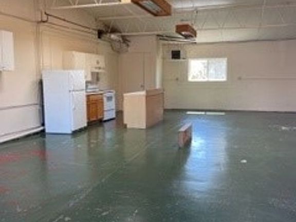 3rd image of 2210 W Alameda St #2214-C