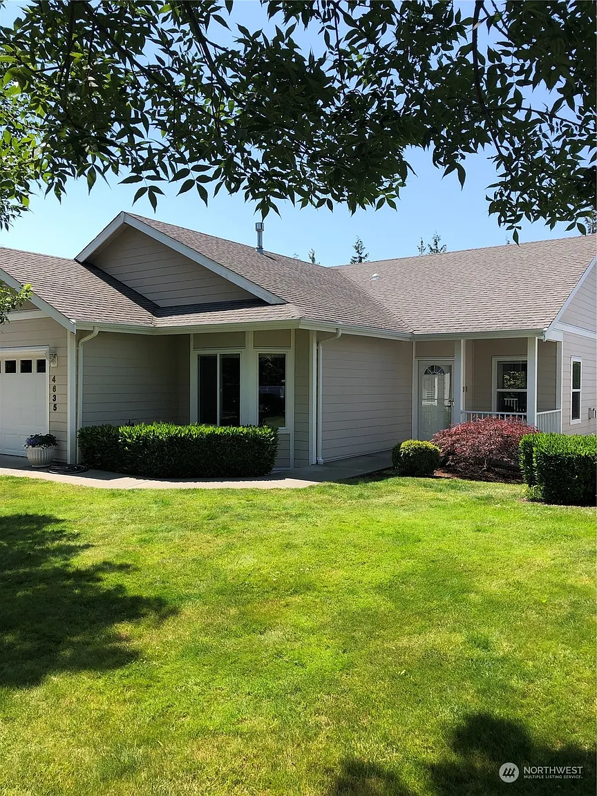 4635 Boardwalk Drive photo 1