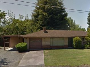 2621 Table Rock Rd, Medford, OR 97501