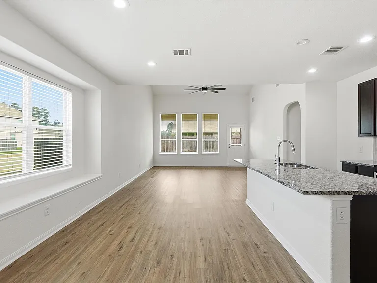 3503 Cannon Dr — Photo 5