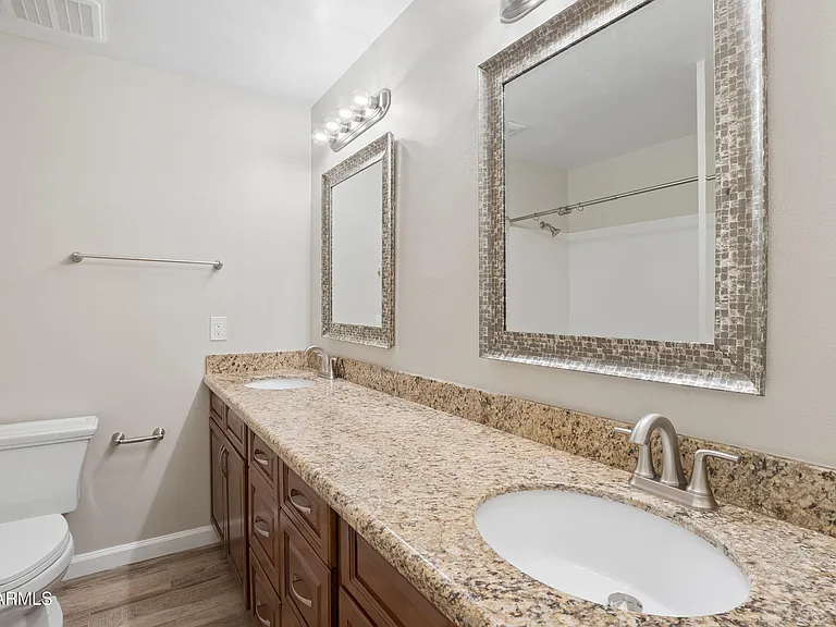 1260 E Alameda Dr — Photo 23
