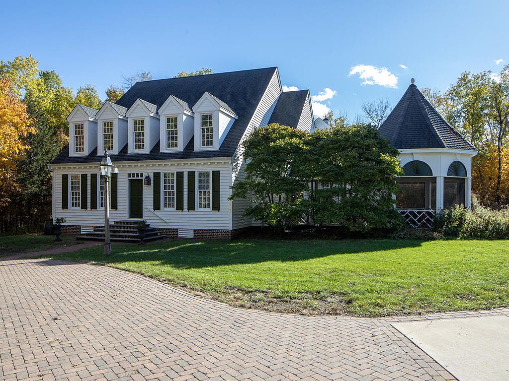 10083 Great Plains Blvd, Chaska, MN 55318 Zillow