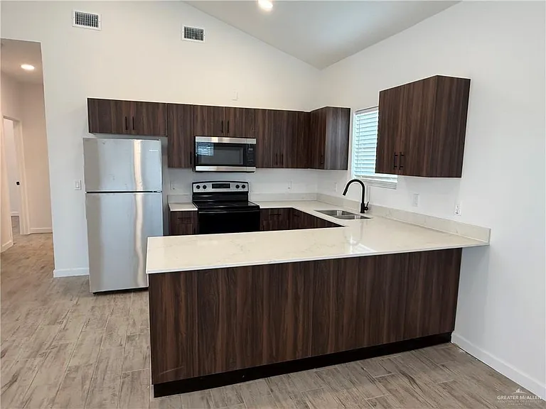2701 Brownjay Rd #3 — Photo 5