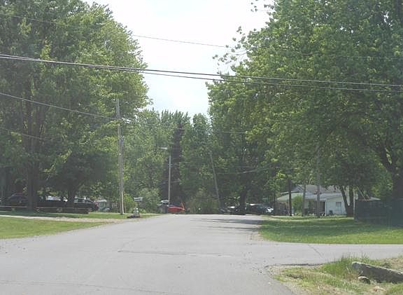 2nd image of 12290 Eaton Blvd