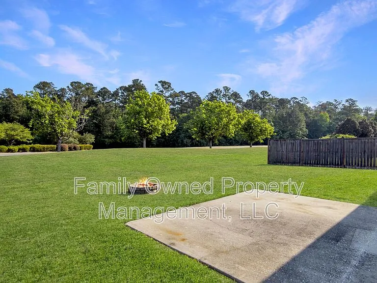 266 Mayfield Dr — Photo 33