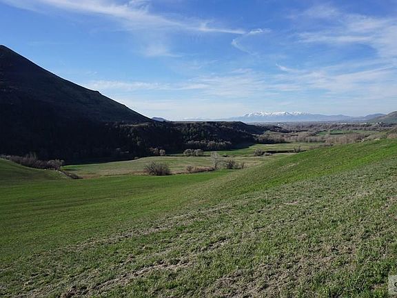 4th image of 4200 E Cub River Rd