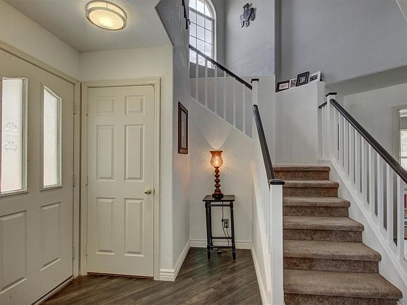 2nd image of 1511 W Longhorn Ct