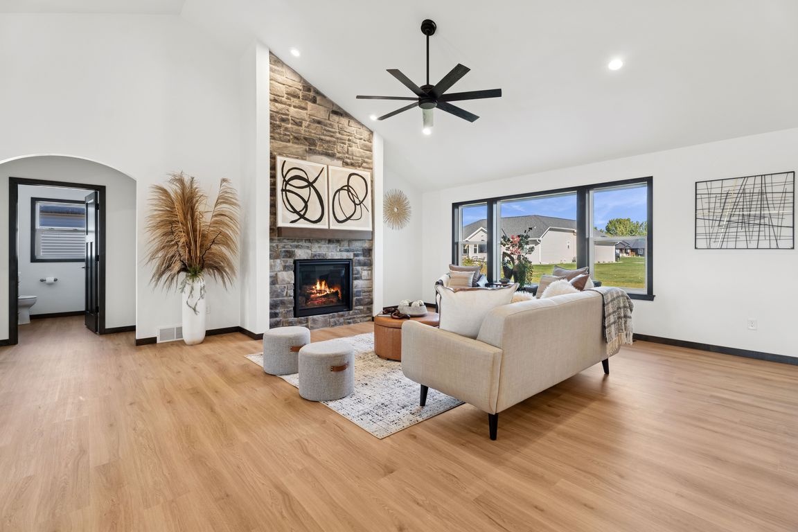 next background image