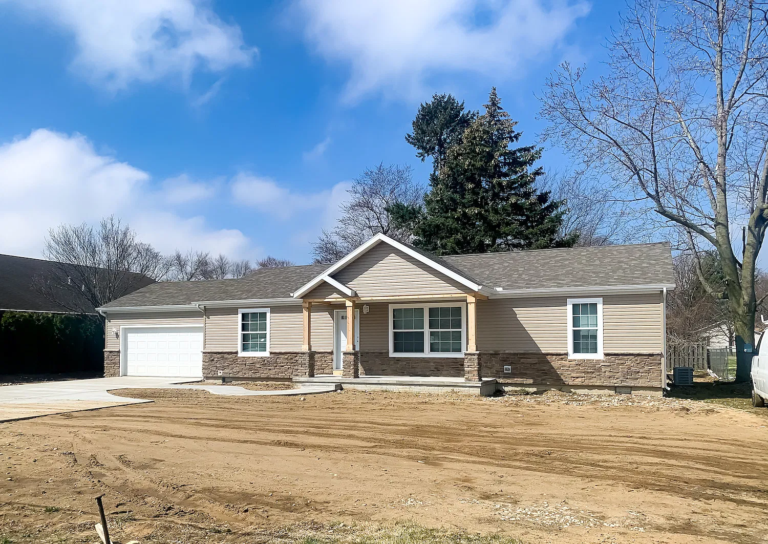 New Build 3 bedroom/2 bathroom home - 3315 Grape Road, Mishawka — Photo 1