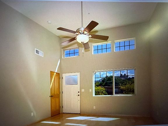 3rd image of 559 Jordan Rd APT 4