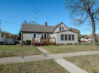 247 N Grove St, Reedsburg, WI 53959