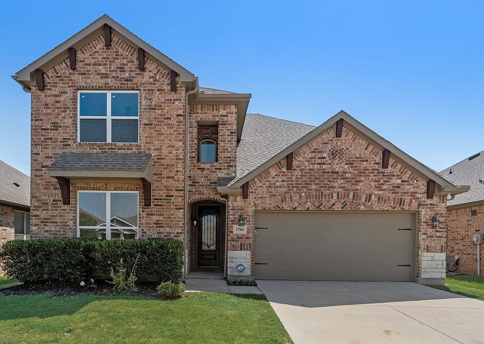1st image of 1704 Alton Way