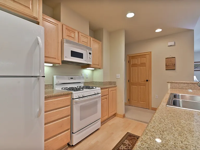 1200 Kirkwood Meadows Dr #R-105 — Photo 13