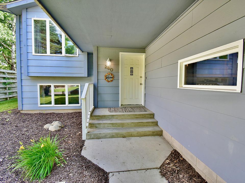 1st image of 260 Balsam Dr