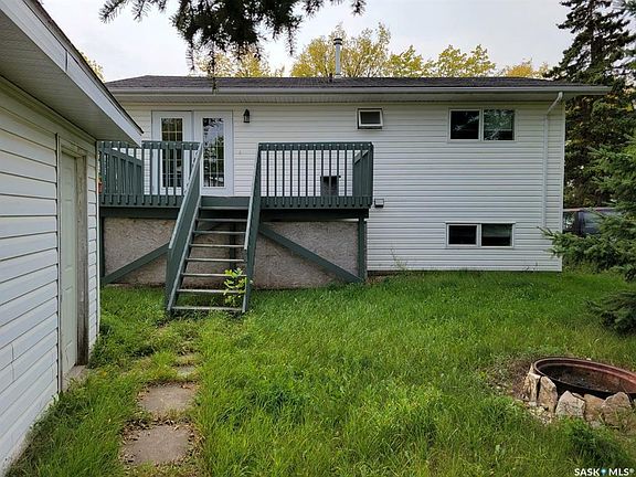 2nd image of 1115 99th Ave