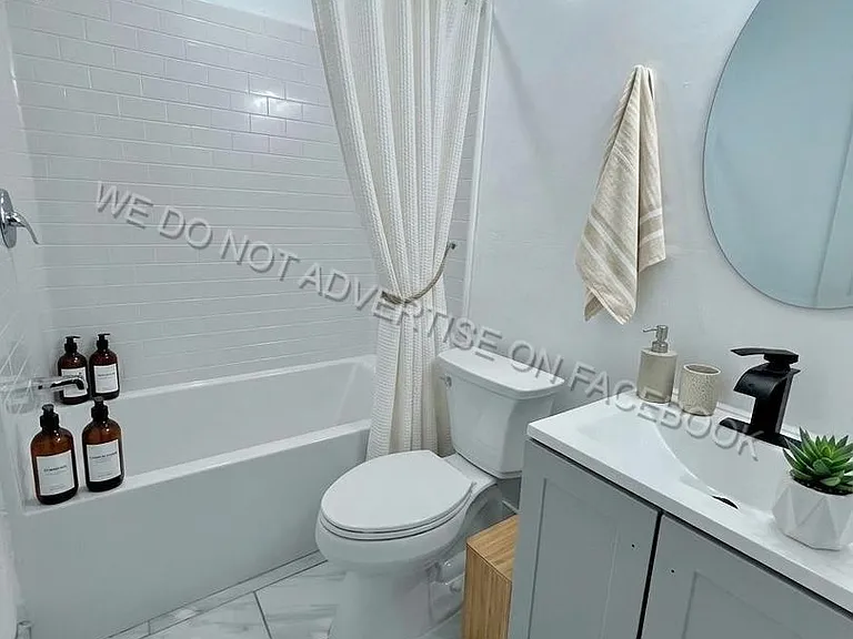 2811 Venus St — Photo 7