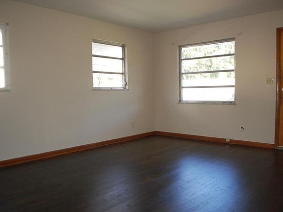 Refinished hard wood floors