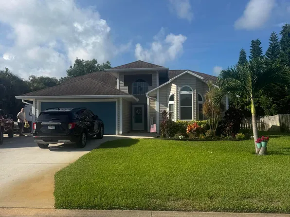 955 SW 19th Street SW, Vero Beach, FL 32962