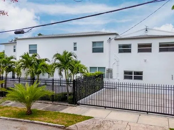 588 SW 23rd Ave, Miami, FL 33135