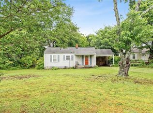 2711 Nelson Farm Rd, Greensboro, NC 27406