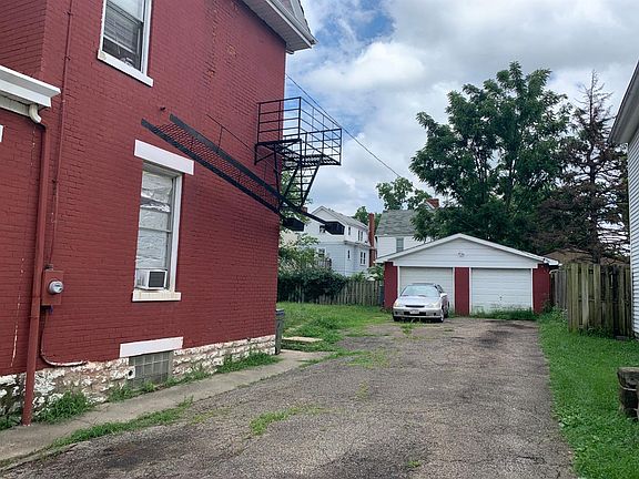 3rd image of 1818 Cleveland Ave