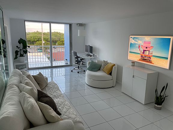 Living Area
Sofa, Love Seat, Bar closet, Samsung Framed TV