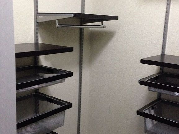 Professional closet system