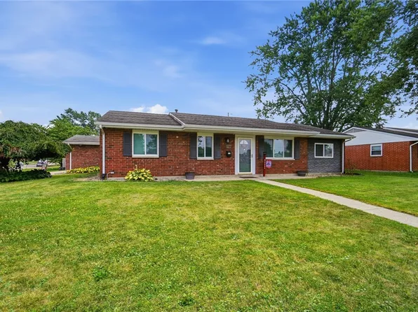1861 Oklahoma Dr, Xenia, OH 45385
