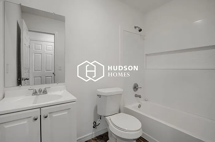 1112 NW 18th Ave — Photo 11