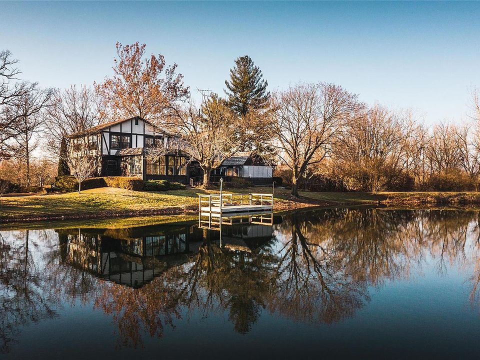 1st image of 19499 Burke Ln