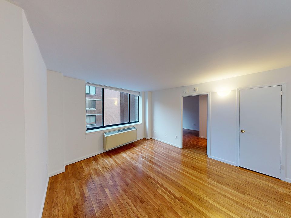 1st image of 121 Reade St APT 8N