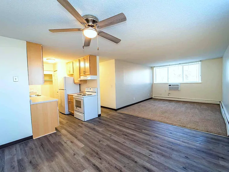 Century Oaks Apartments — Photo 5