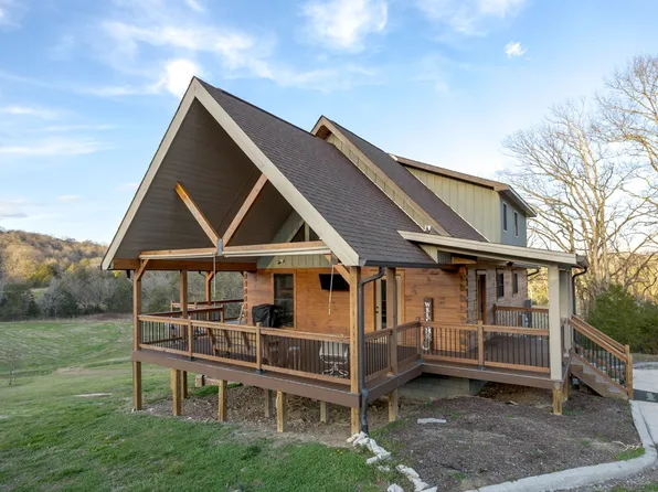 1565 Old Elkton Pike, Dellrose, TN 38453