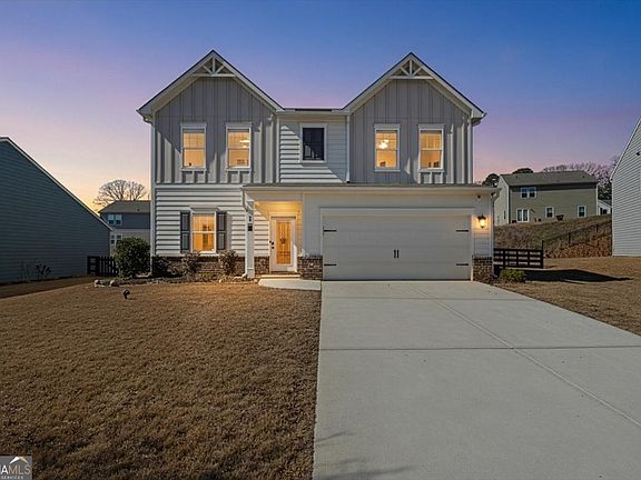 2nd image of 60 Cottontail Ln