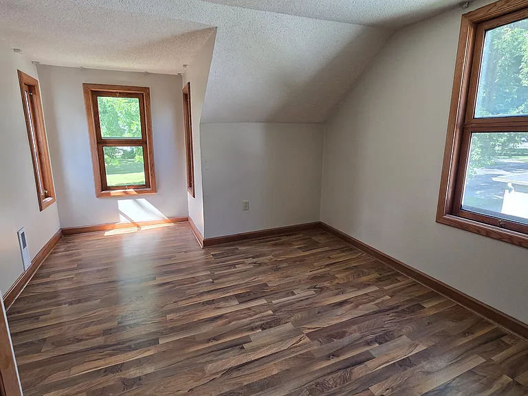 18681 Dayton St — Photo 24