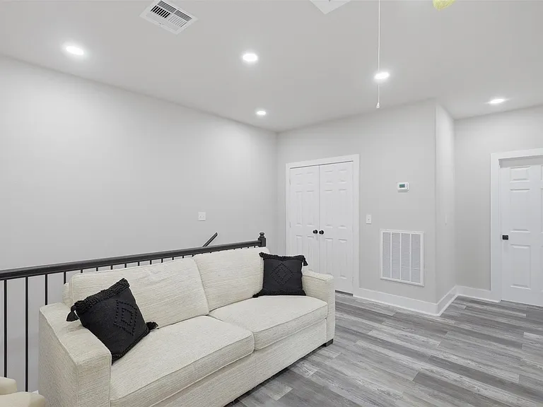 3806 Sayers St — Photo 17