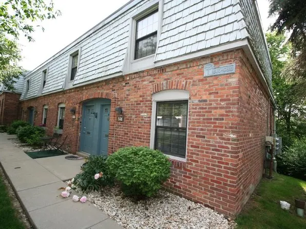 588 Carriage Cir, Pittsburgh, PA 15205