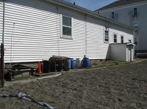 2nd image of 183 Fountain St