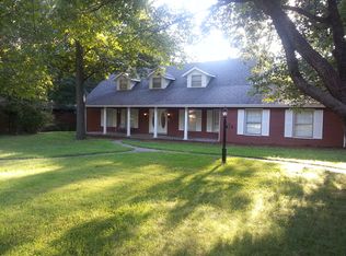 6 Webster Hill Est, Mount Vernon, IL 62864