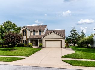 812 Park Pl, Auburn, IN 46706